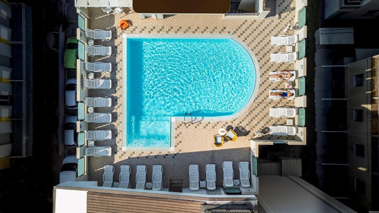 Hotel Principe 卡托利卡 外观 照片