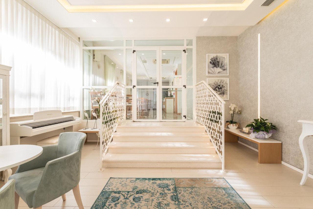 Hotel Principe 卡托利卡 外观 照片